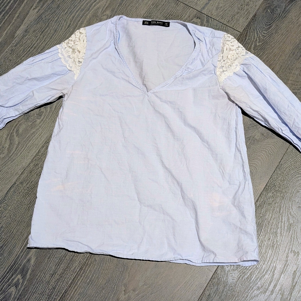 Light Blue Women's Top with Lace Accents